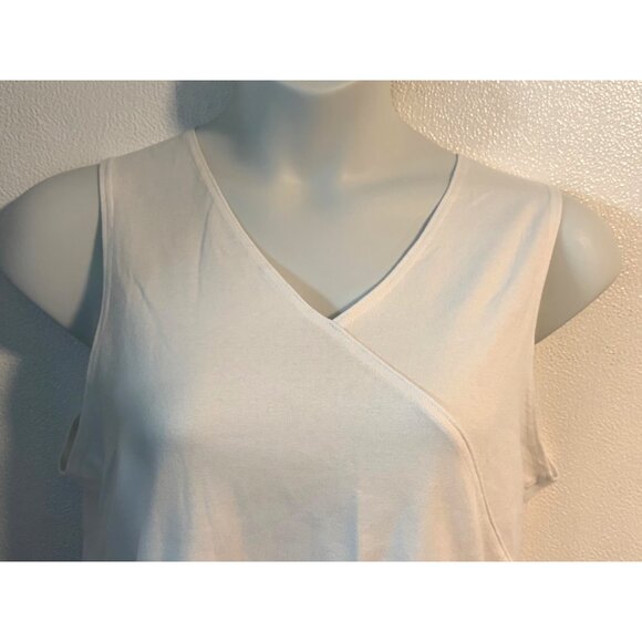 Bay Studio Plus Size 1X Yellow and White Sleeveless V Neck Tank Tops Shirts Soft - Picture 2 of 9
